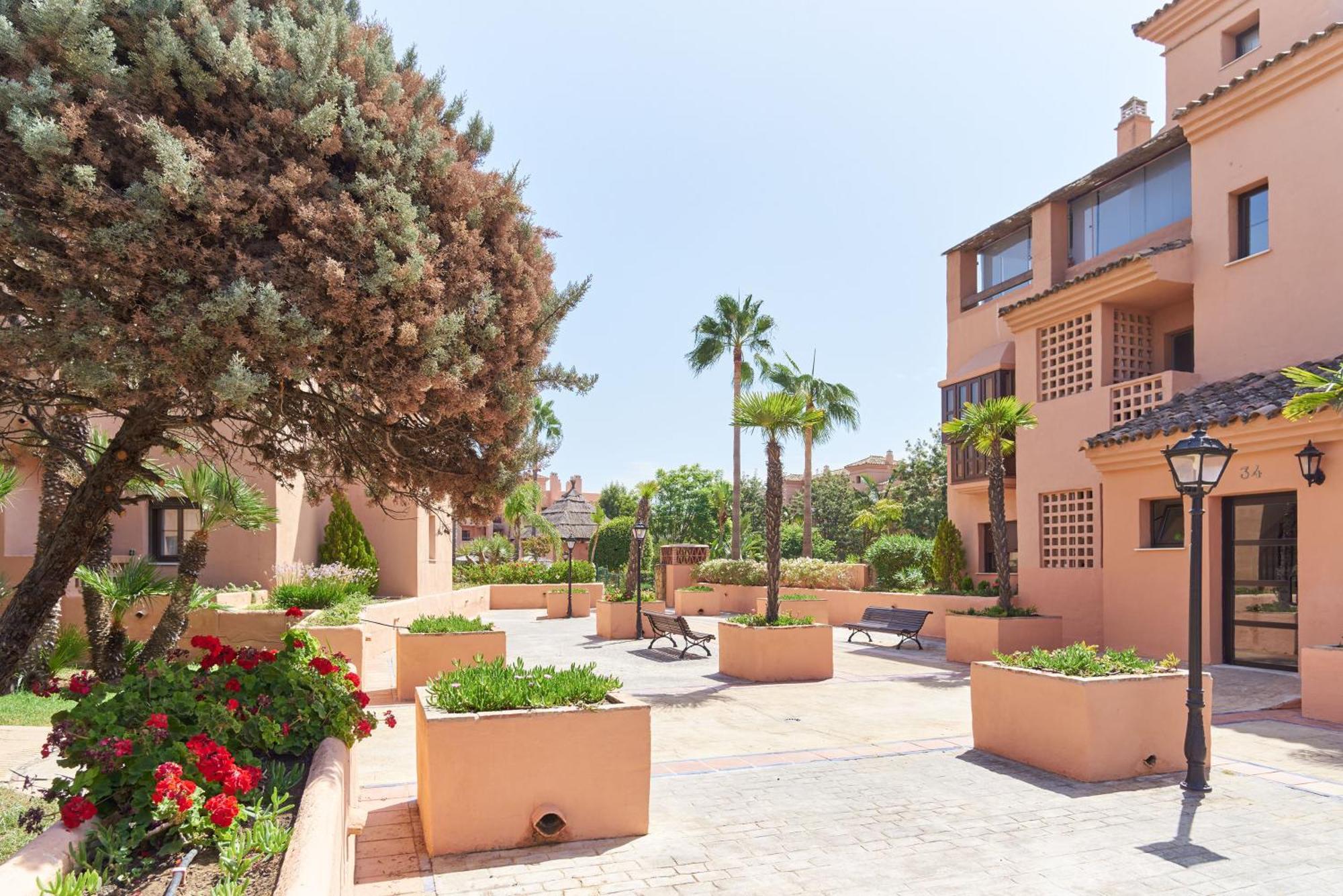 Apartment Scorpio 2br In Hacienda Del Sol,