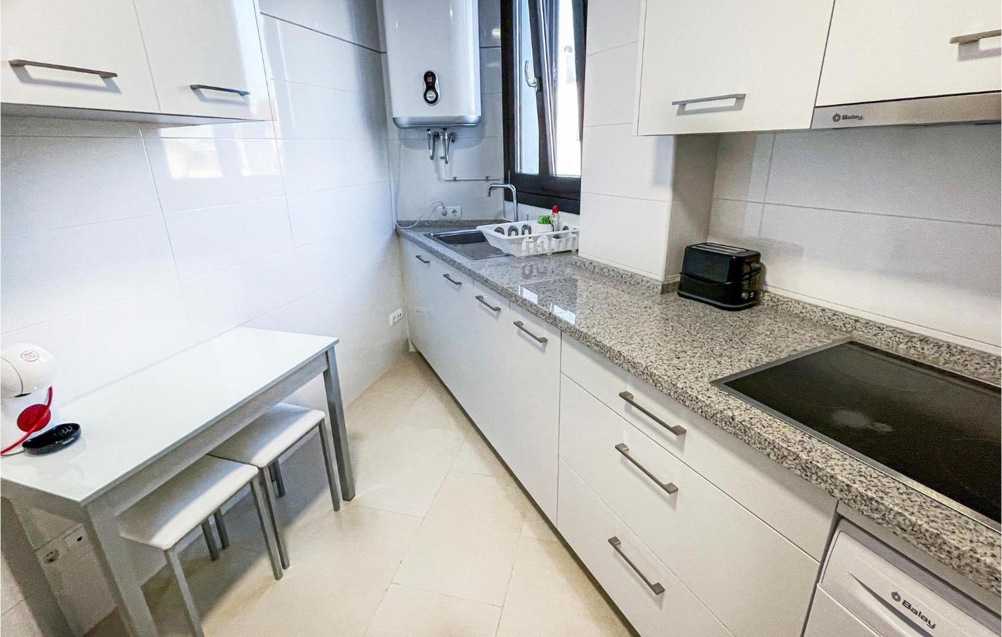 Apartment 1 Bedroom In