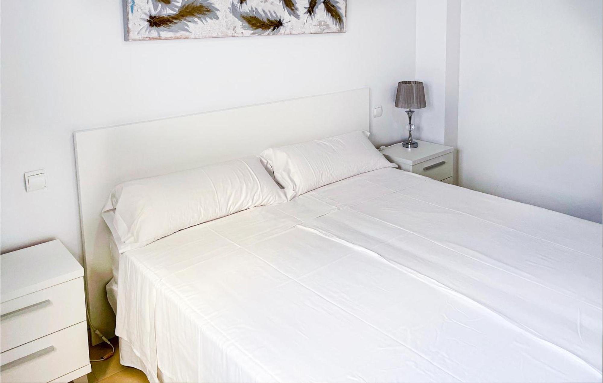 1 Bedroom In Apartment