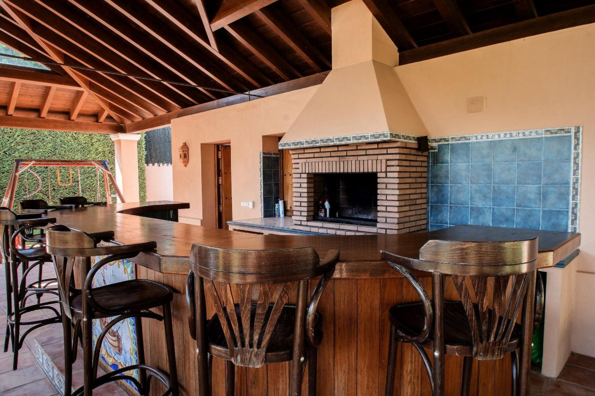 1072 Beachfront El Paraiso Retreat With Pool & Bbq *