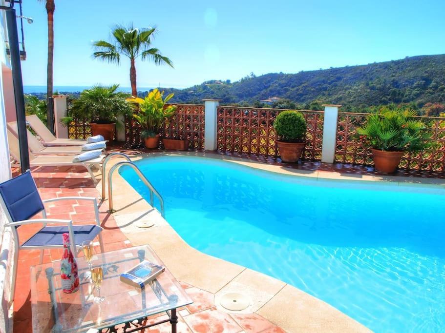 4 Bed Private Pool Bermeja Villa *