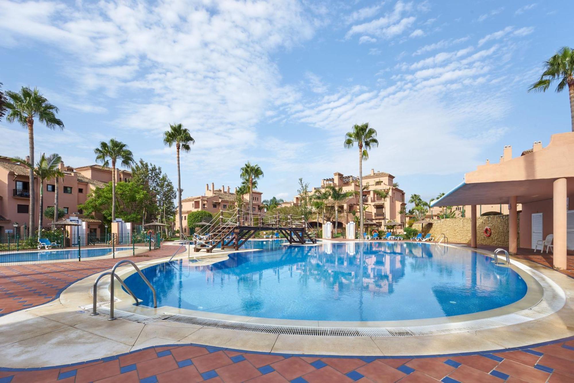 Scorpio 2br In Hacienda Del Sol, Apartment