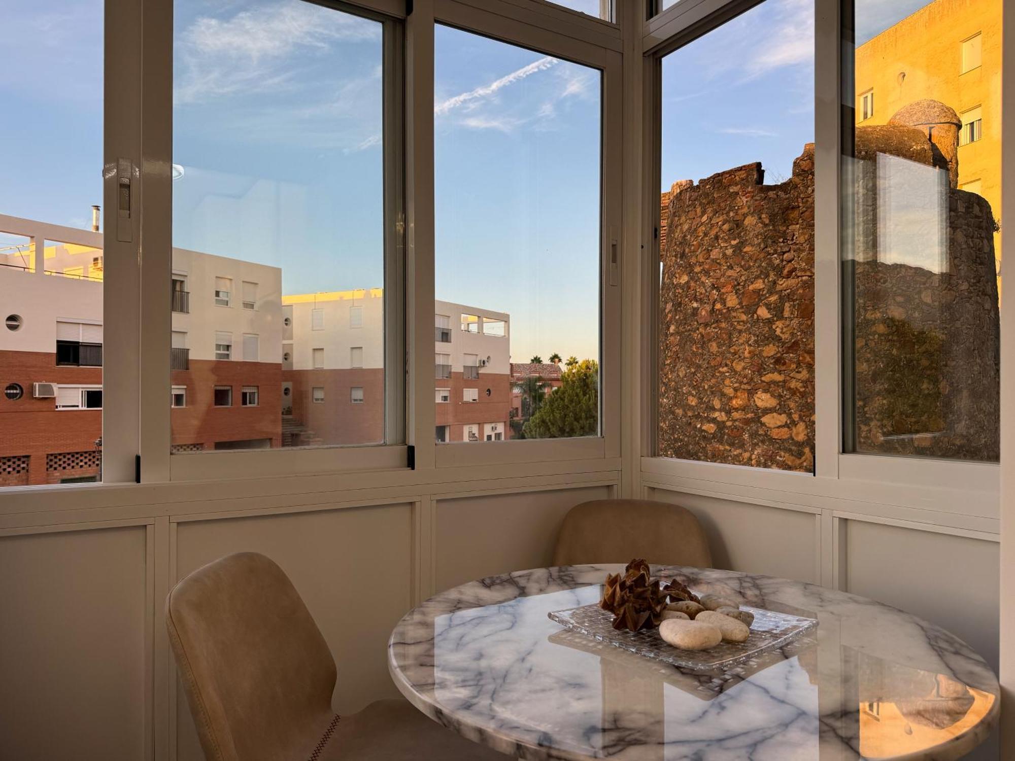 Apartamento Sunriser Playa Del Cristo Estepona