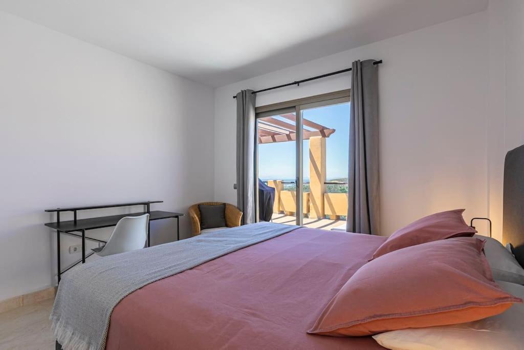 Idyllic Penthouse With Sea View In Benahavis Estepona