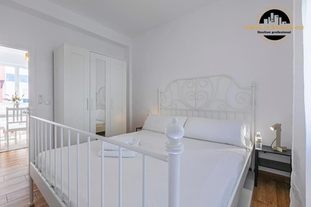 El Ancla Apartment *