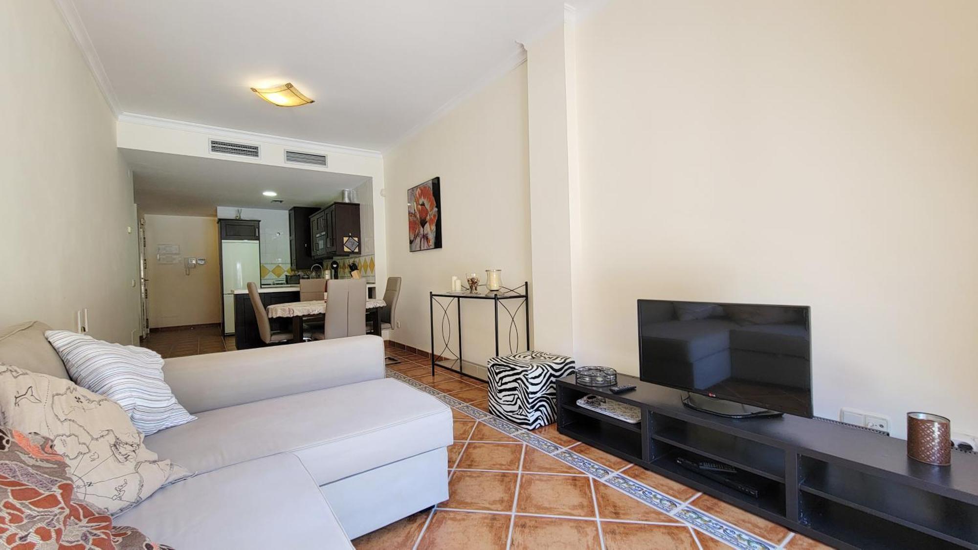Apartment Piscina Y Sol En Planta Baja Estepona