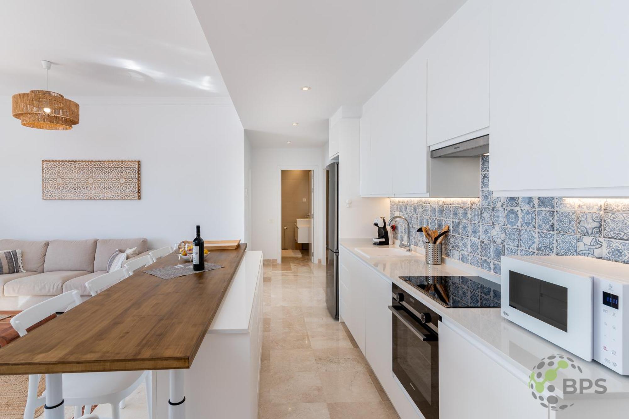 Apartment Luxurious-3-bed-penthouse-360-sea Views-263 *