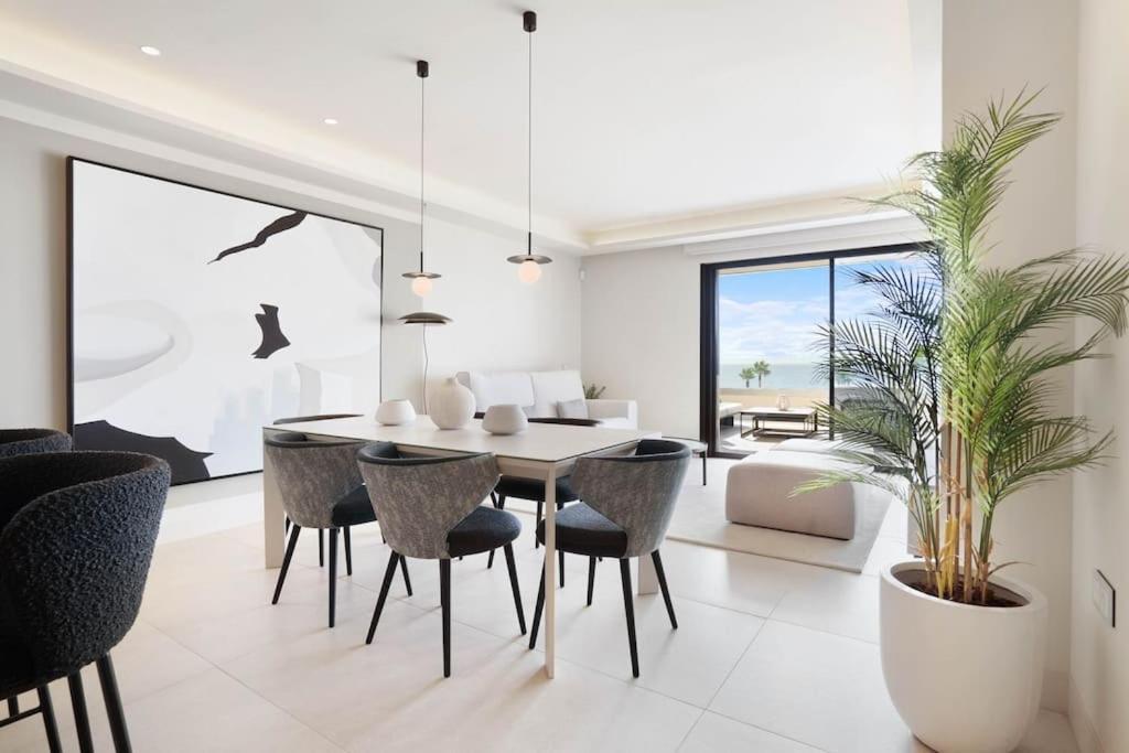 Brand New Luxury 2bd Velaya Beachfront Rdr442 * Estepona