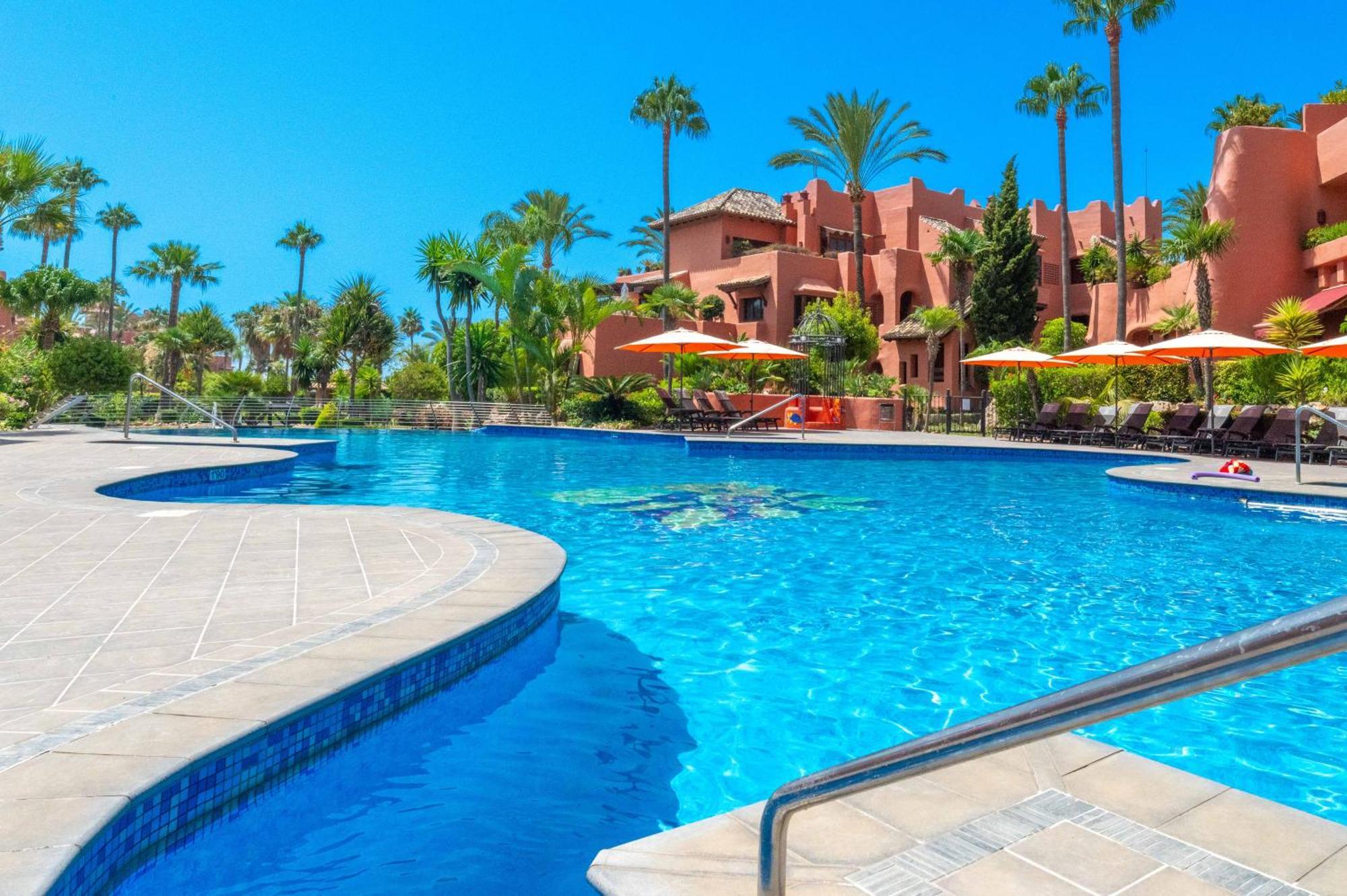 Holiday home Vacation Marbella I The Signature Penthouse, Sea View, Sauna, Private Heated Jacuzzi, Cutting-edge Amenities *