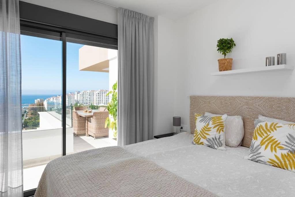 Apartamento Penthouse With Ocean View Estepona