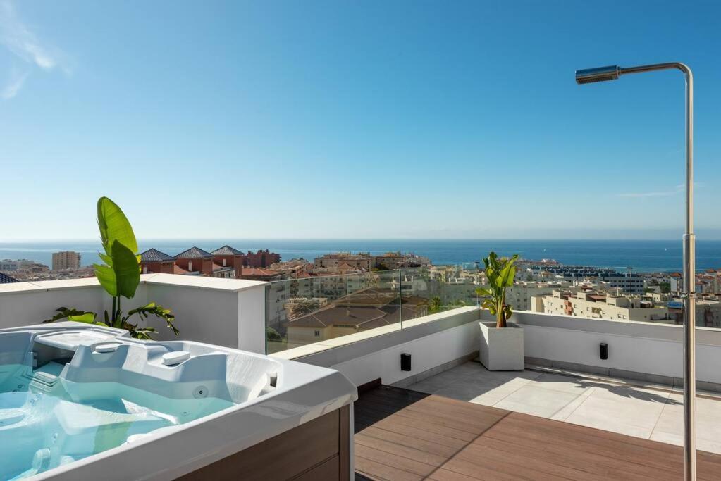 Penthouse With Ocean View Estepona