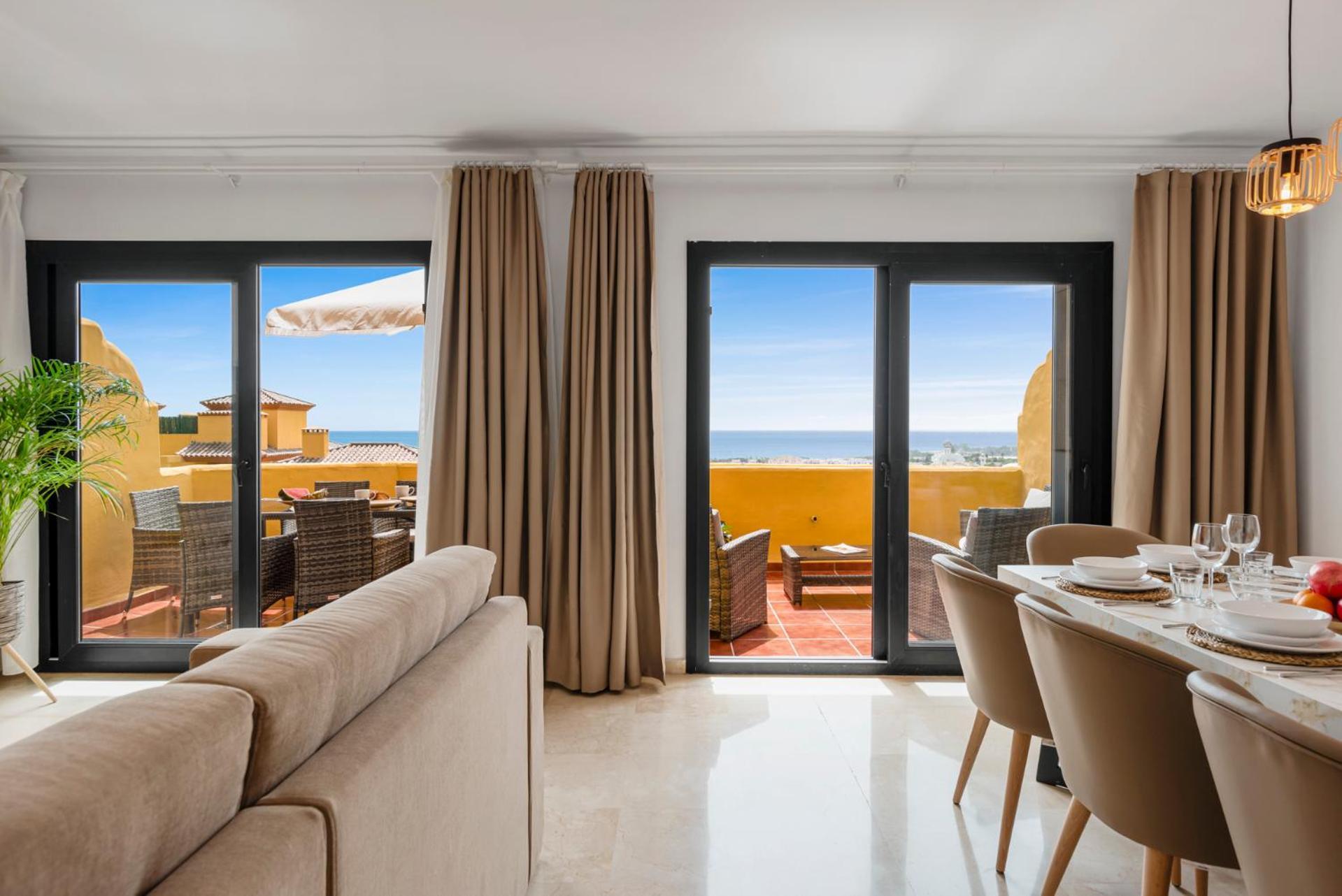 Sky And Sea Penthouse