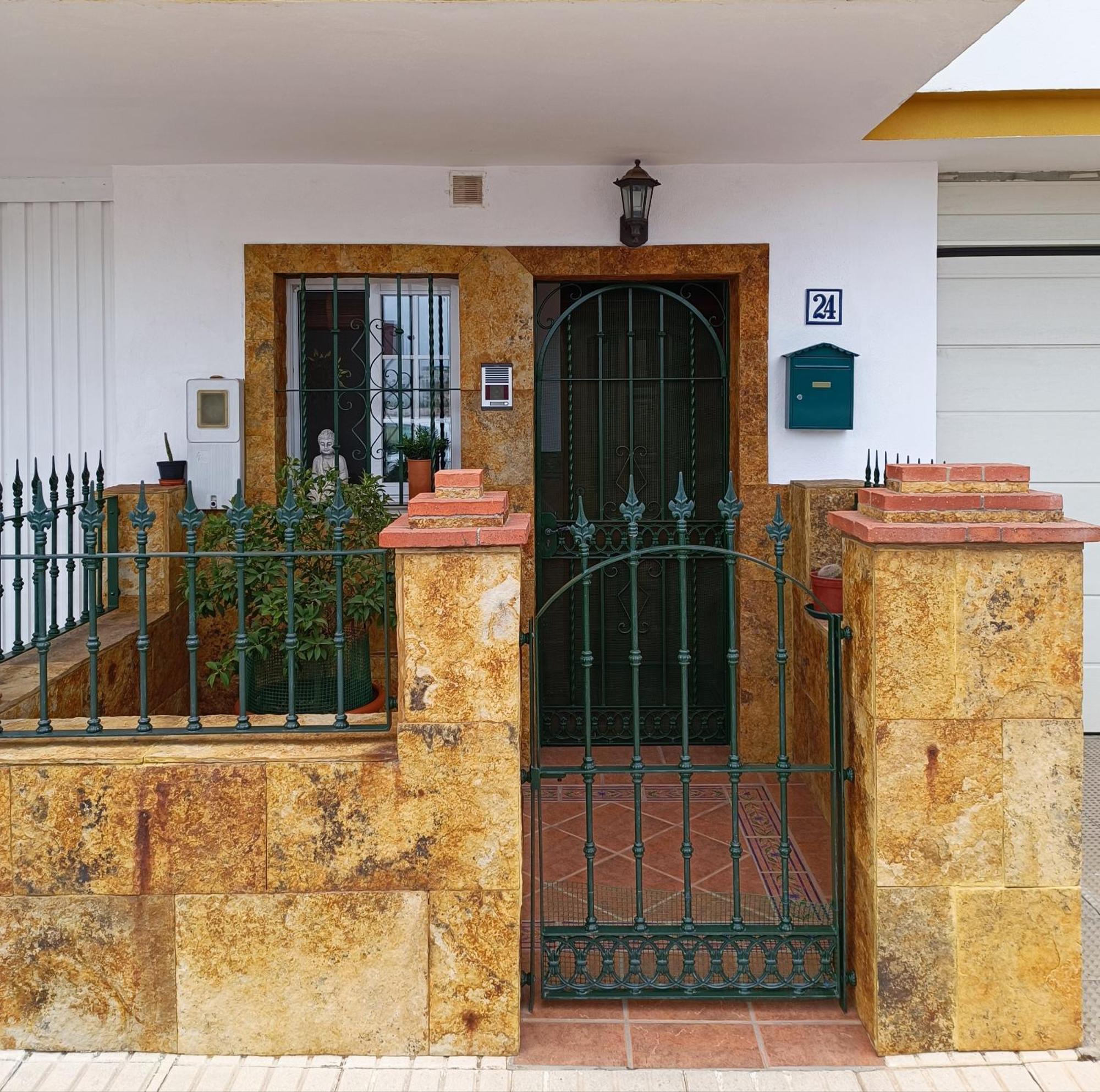 Casa Simbad Estepona-costa Del Sol Apartment