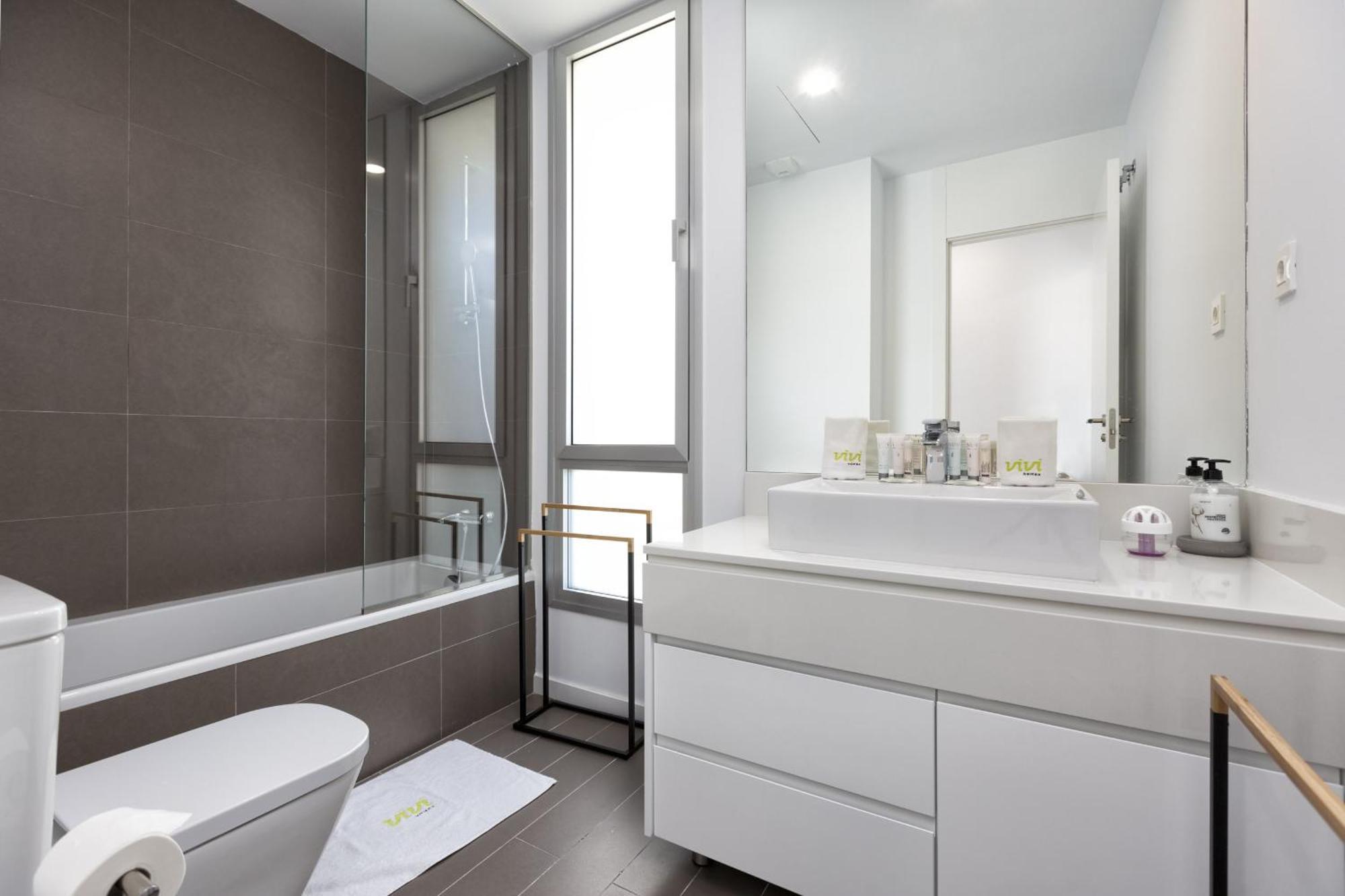 Vivi Homes - Sonrisa Pool, Terrace, Golf & * Estepona