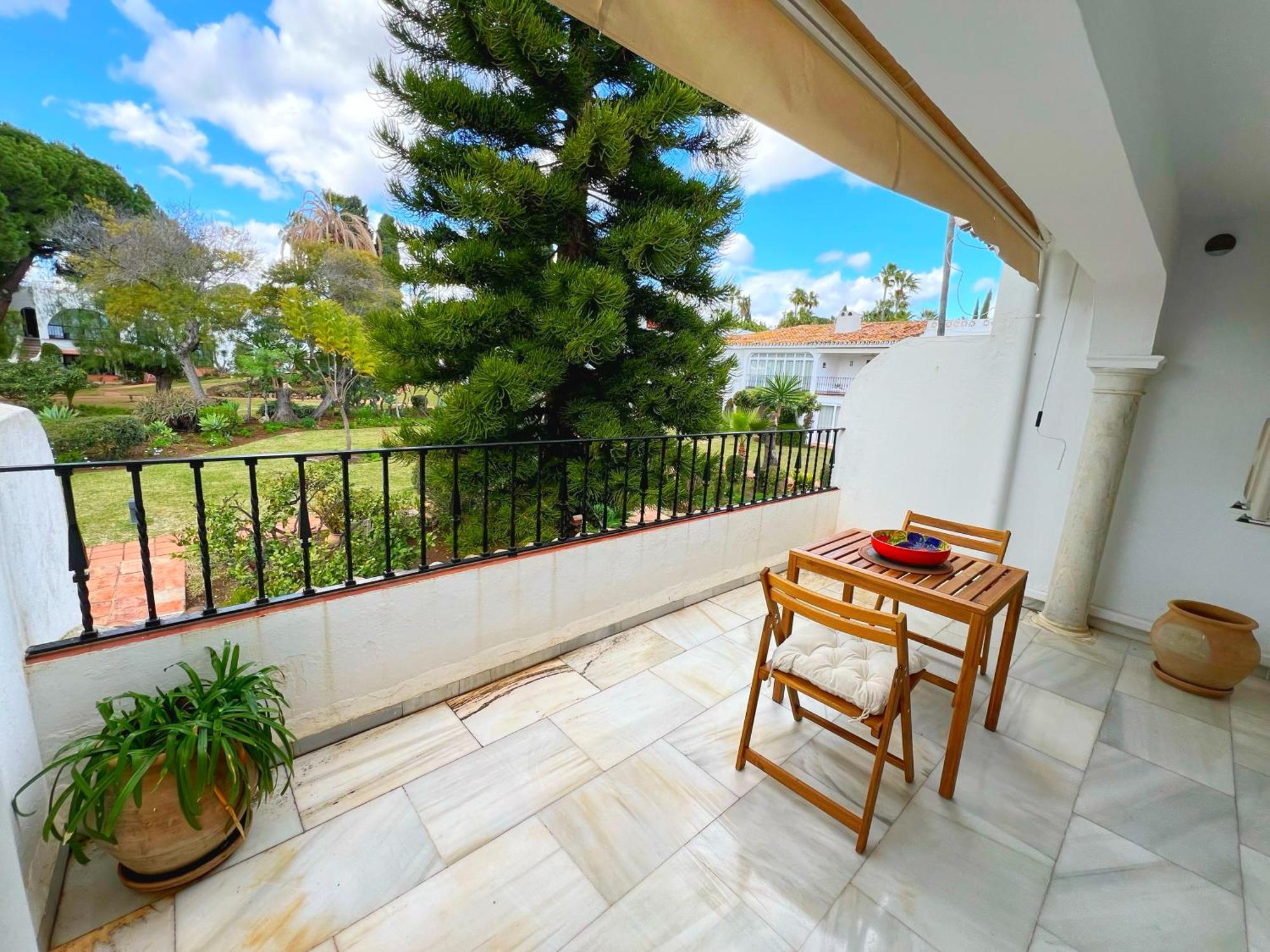 Patio Alcornocal Apartment