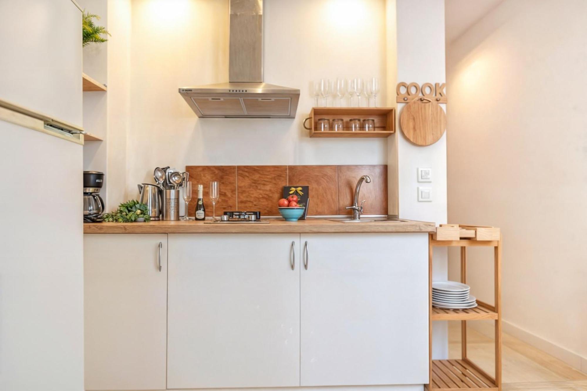 Juan Apartment-coastal Refuge By The