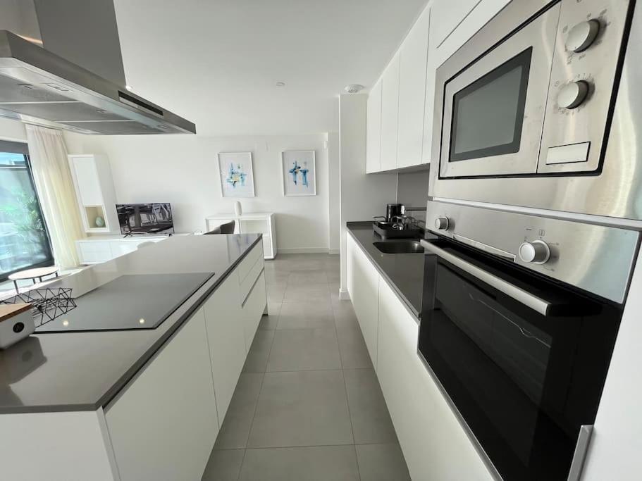 Apartment 3 Bed With Sea Views Estepona