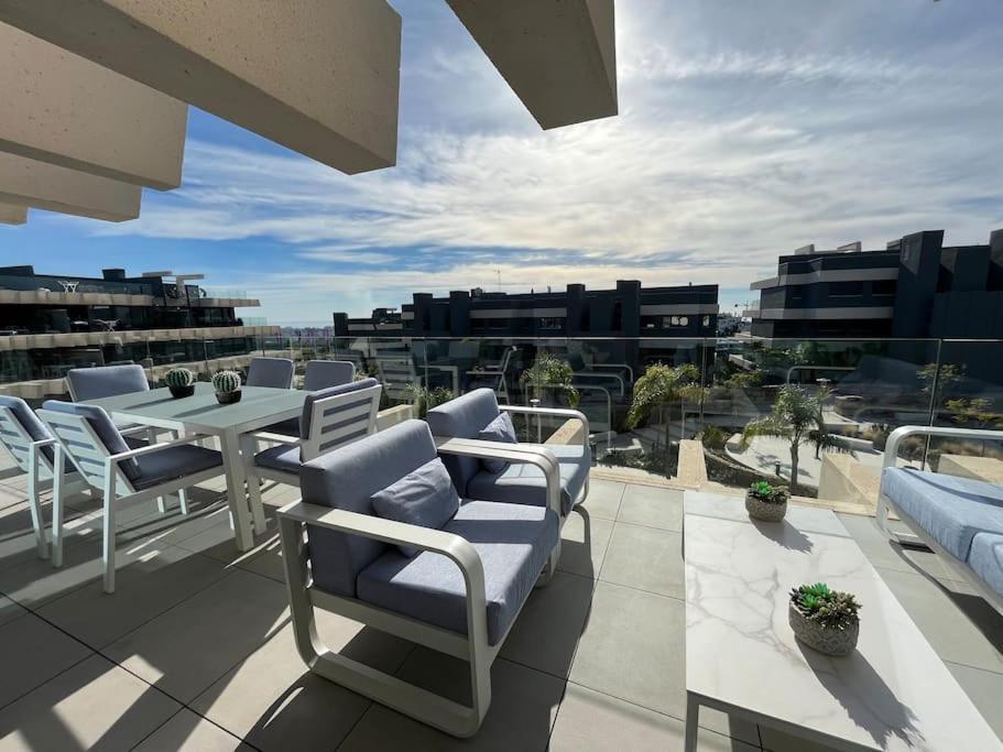3 Bed With Sea Views