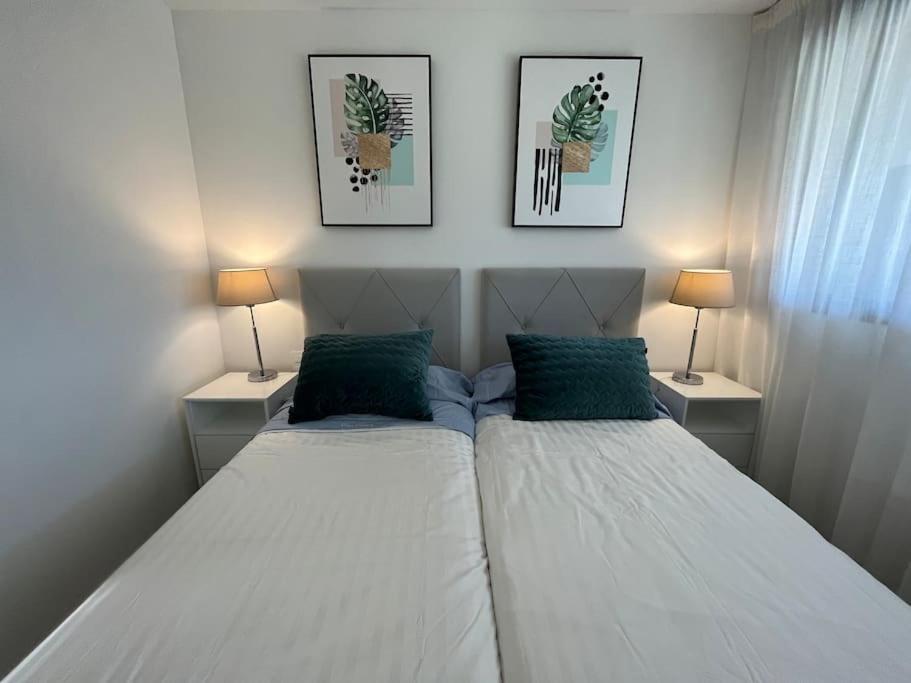 Apartment 3 Bed With Sea Views Estepona