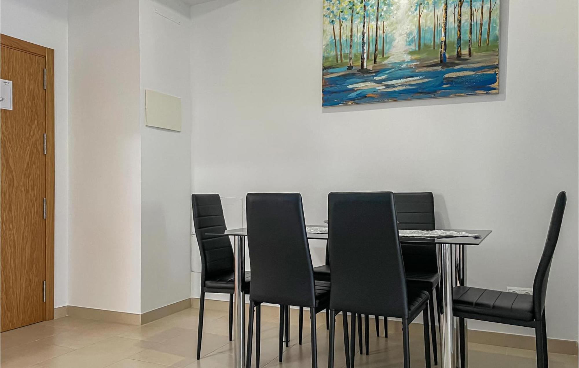 Amazing In With Kitchen Apartment