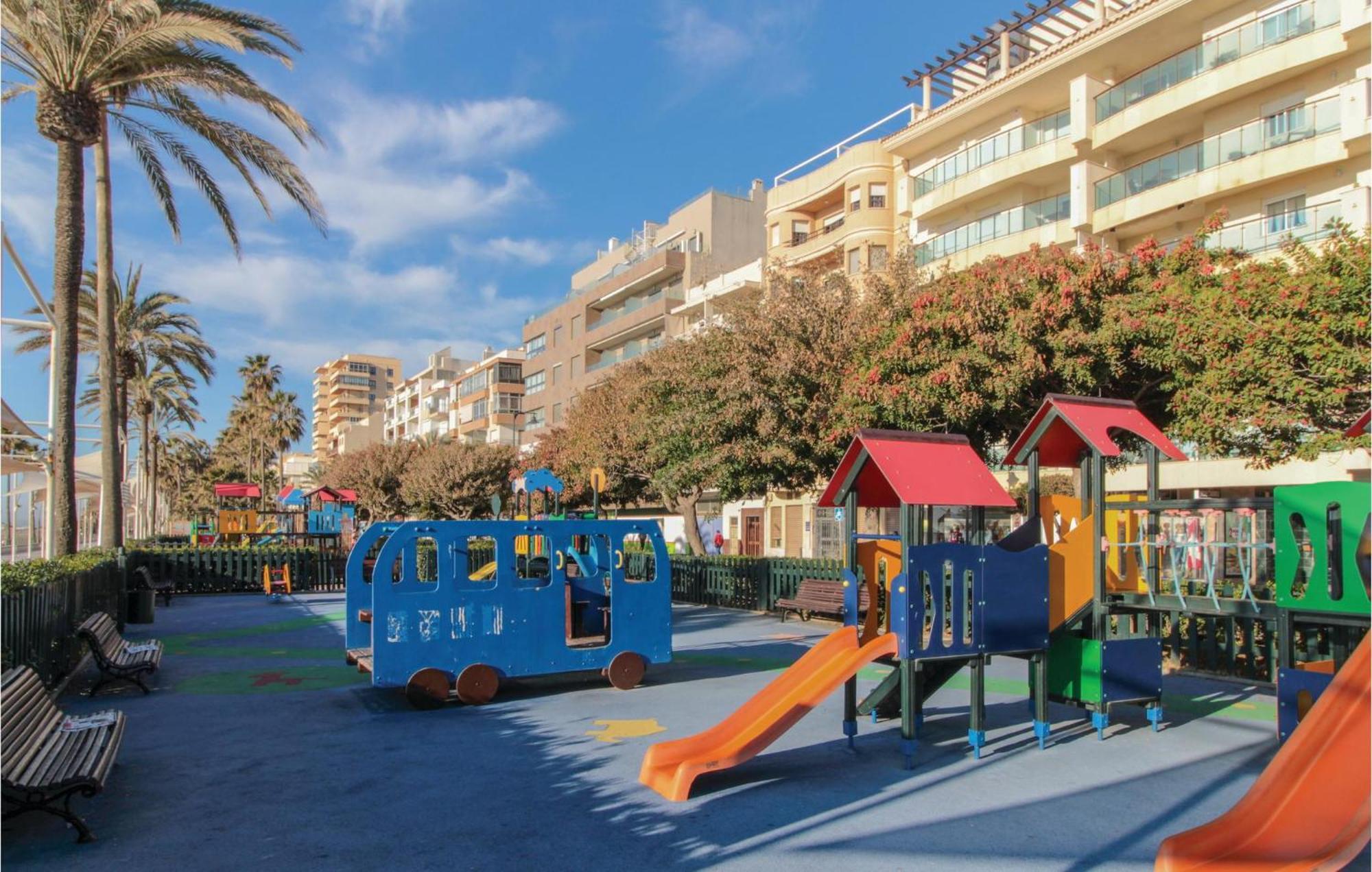 Apartment Amazing In With Kitchen Estepona