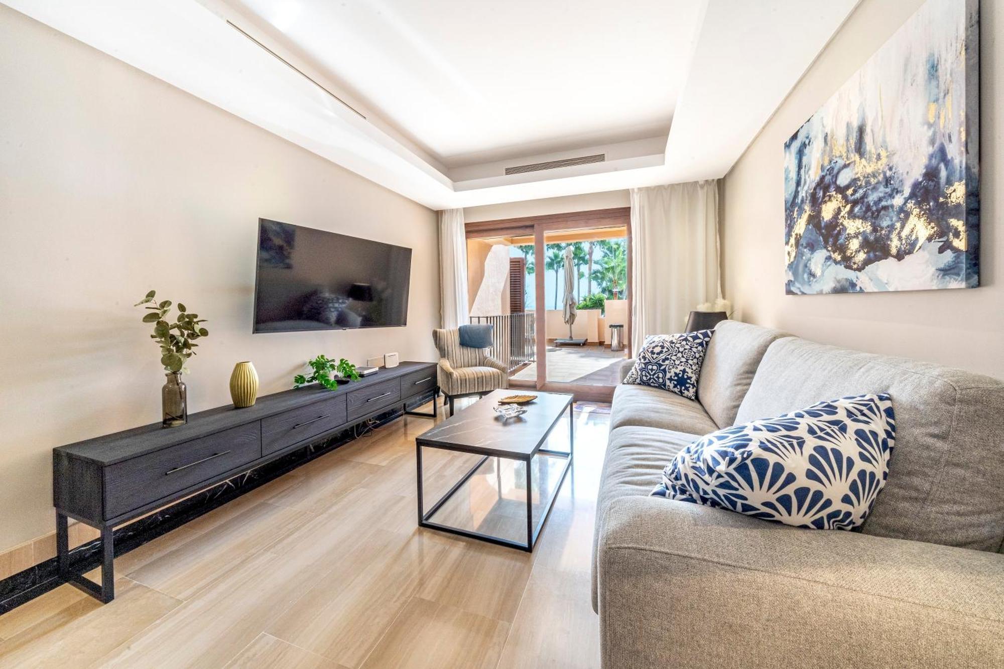 Apartment Beautiful Beachfront *