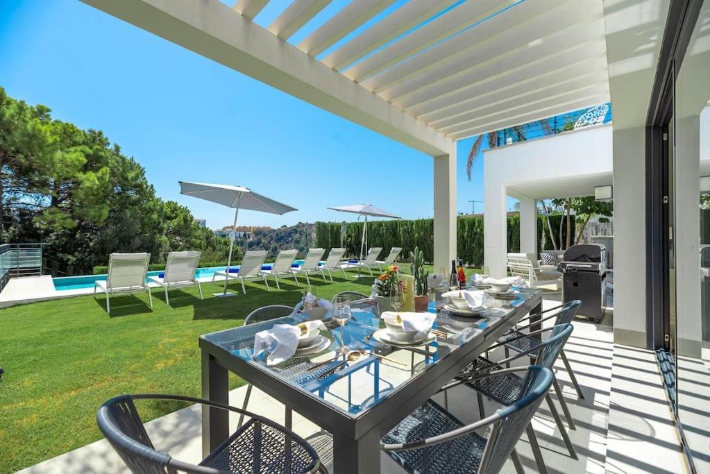 Villa New Luxury 4br Pool, Bbq Estepona
