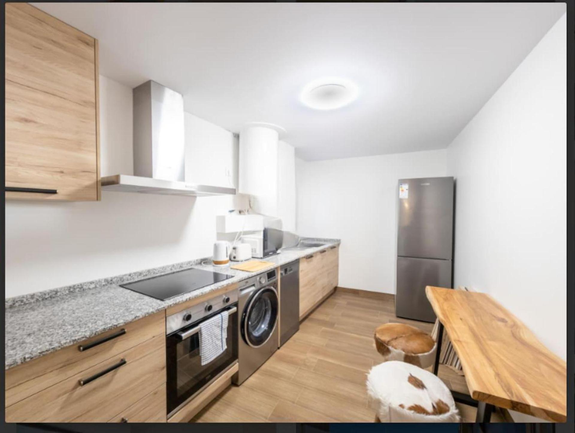 Appartement Immaculate 3-bed In Estepona