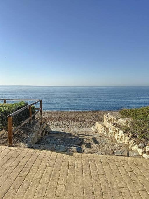 De 3 En Bahia De La Plata Estepona