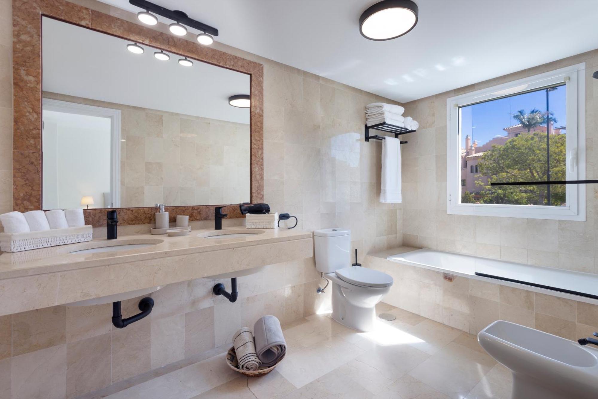 Apartamento 3 Bedroom 3 Bathroom Beachside