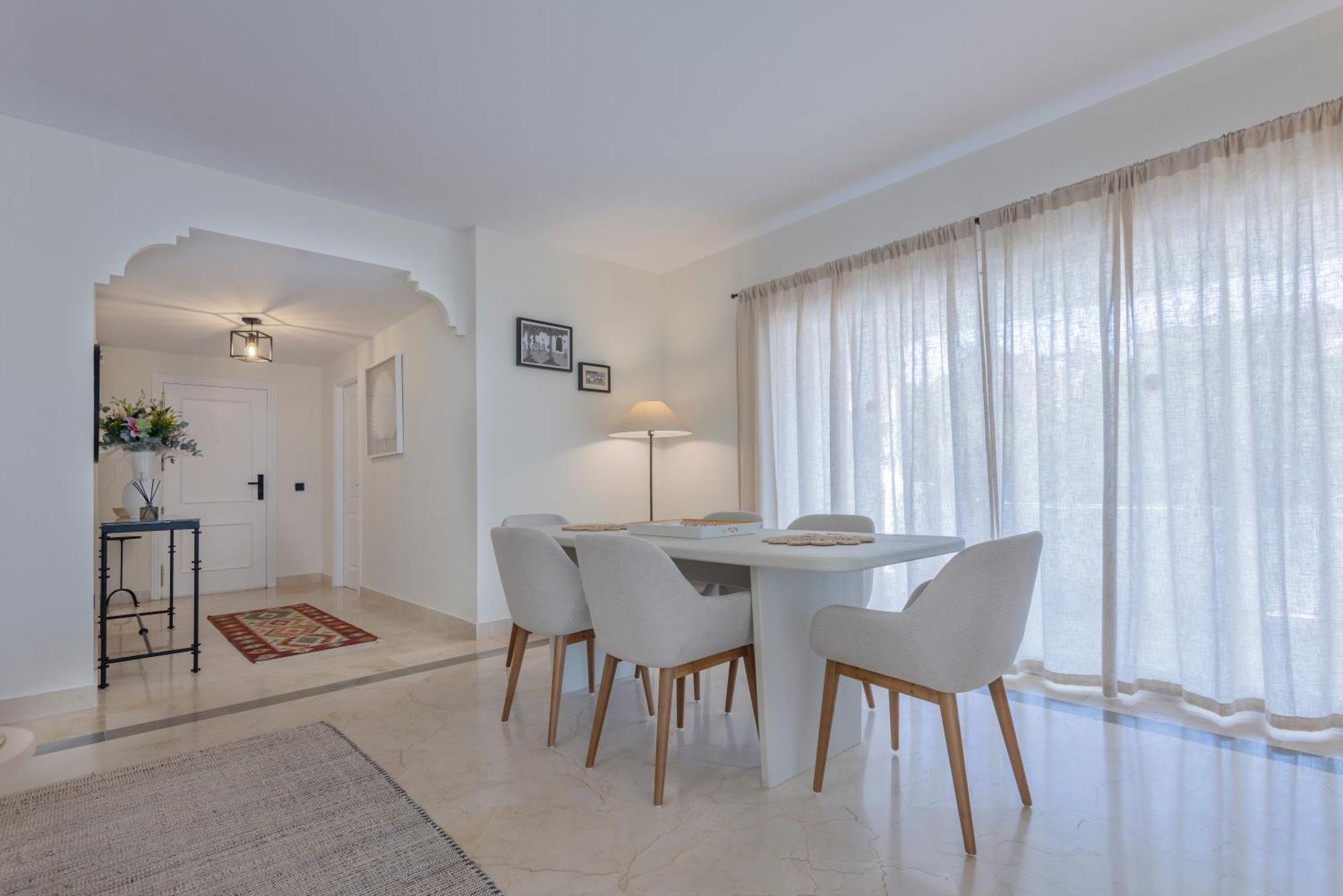 Apartamento 3 Bedroom 3 Bathroom Beachside *