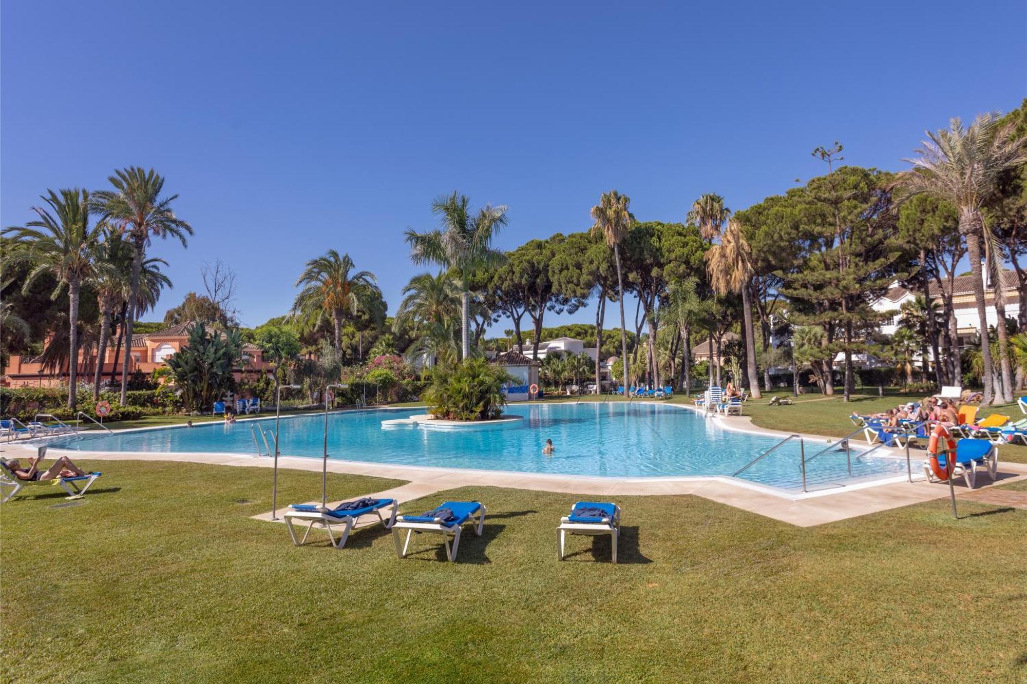 3 Bedroom 3 Bathroom Beachside Apartamento