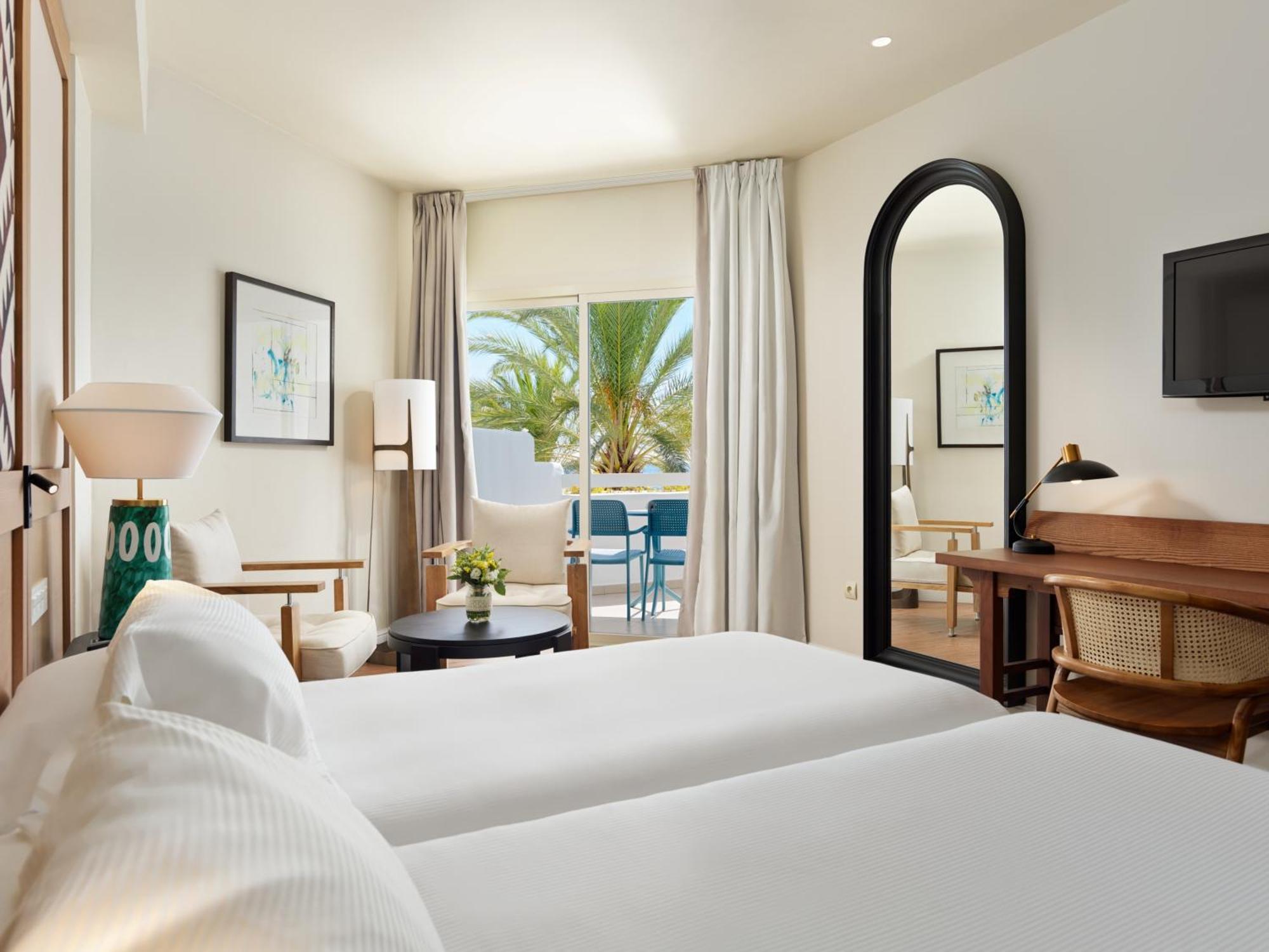 Hotel H10 Palace