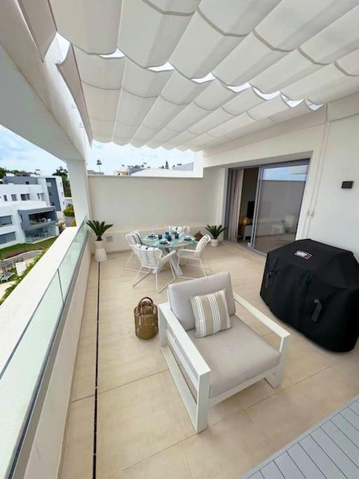 Luxurious South-facing 2 Bdr Penthouse Vanian Gardens With Seaview - Gaya Alegia I Apartment *