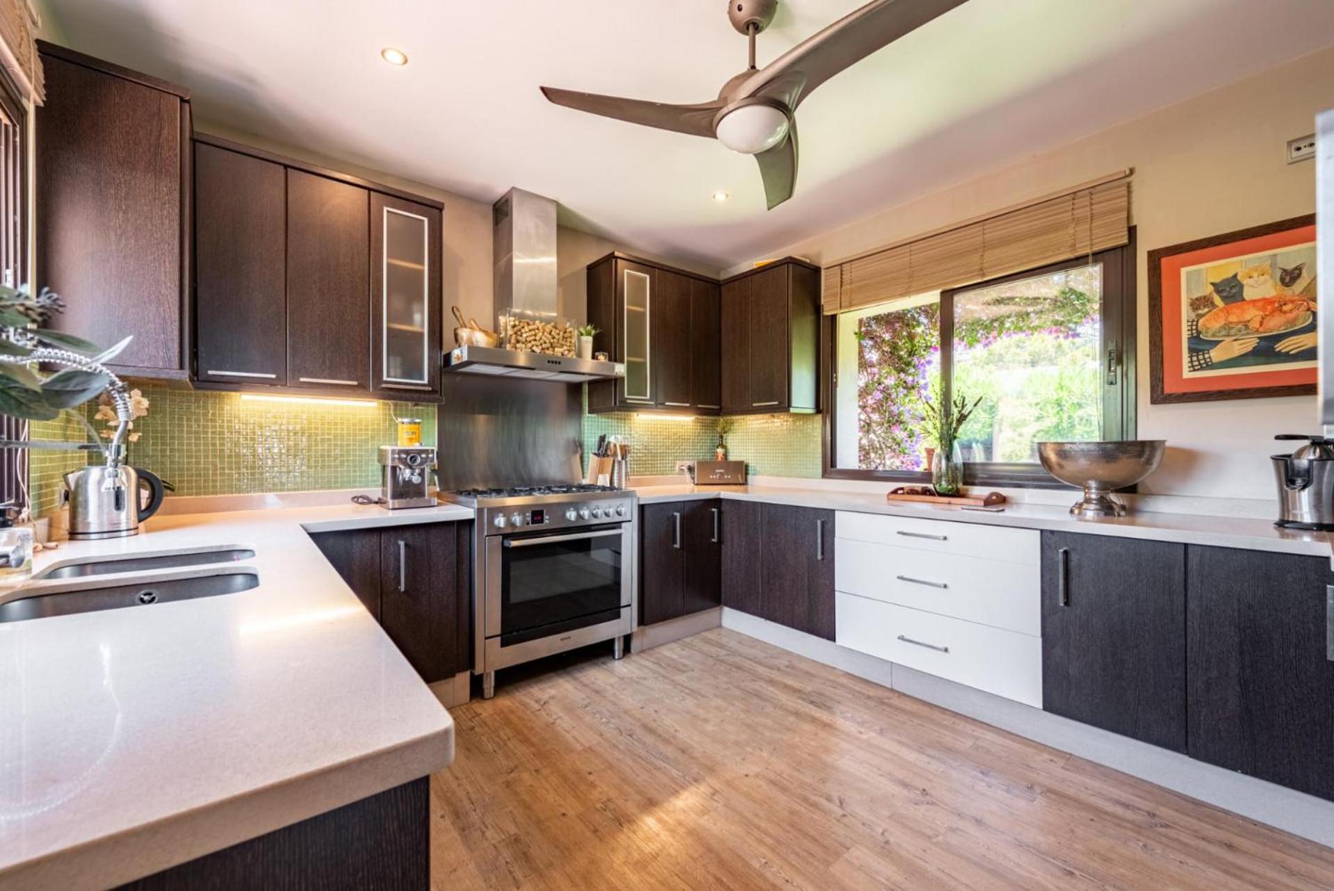 Villa Luxury With Stunning Views In Estepona