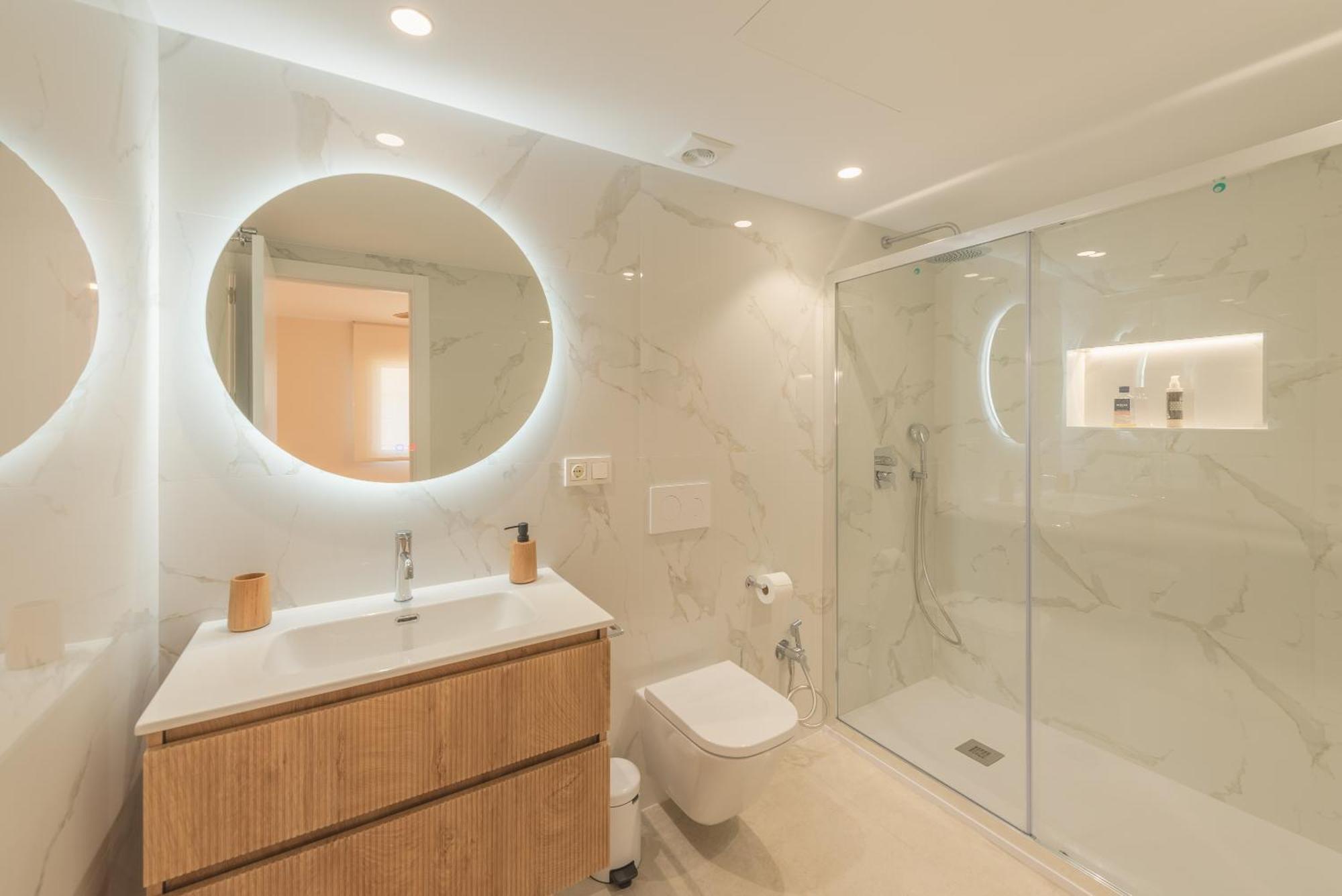 Esteponaciesii Appartement *