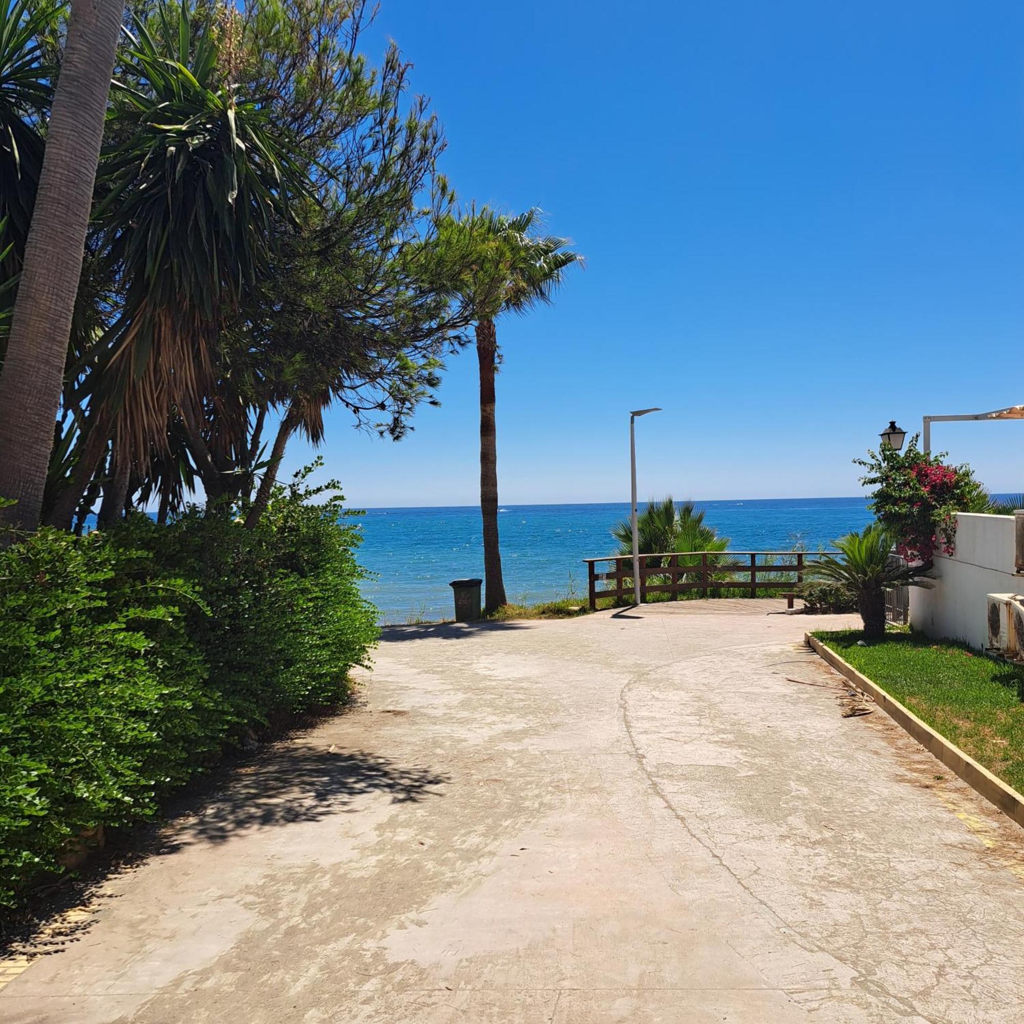 Hello Cosmo Apartment Estepona