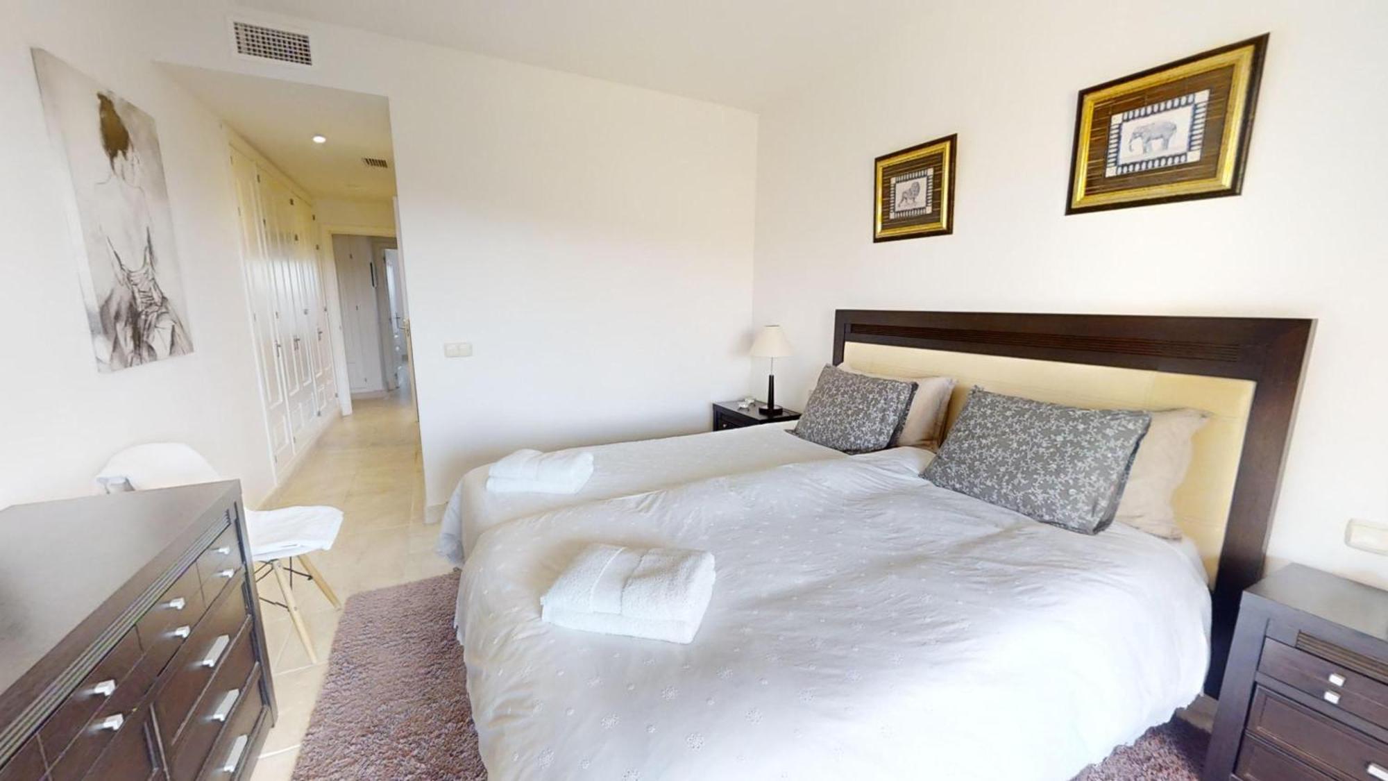 Luxury Ground Floor With Facilities Apartment *