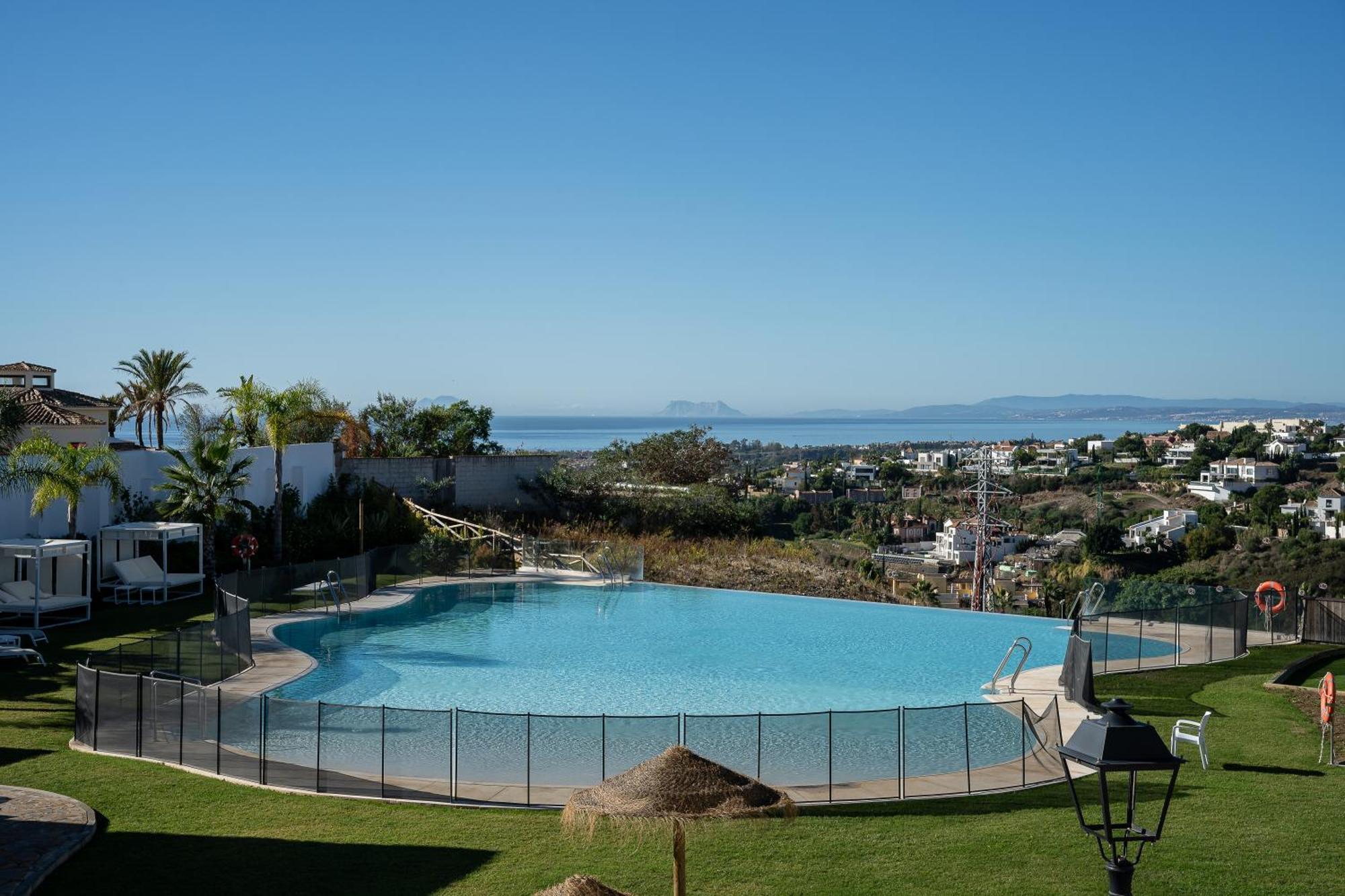 Apartment La Paz Del Paraiso Estepona