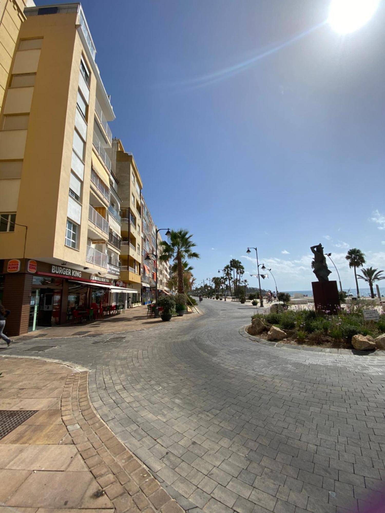 Apartment Beautiful Flat With Sea View In The Center