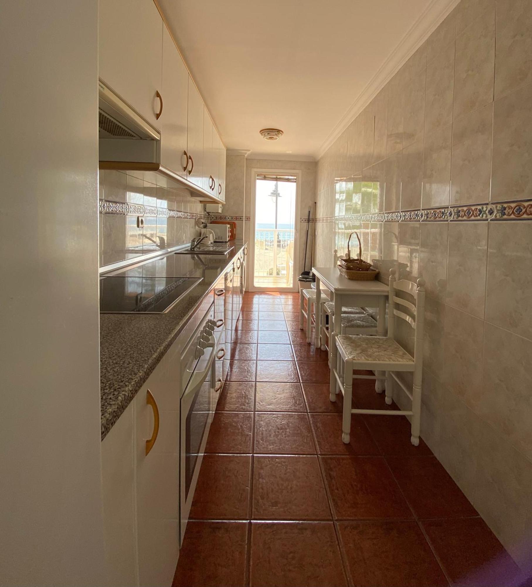 Beautiful Flat With Sea View In The Center * Estepona