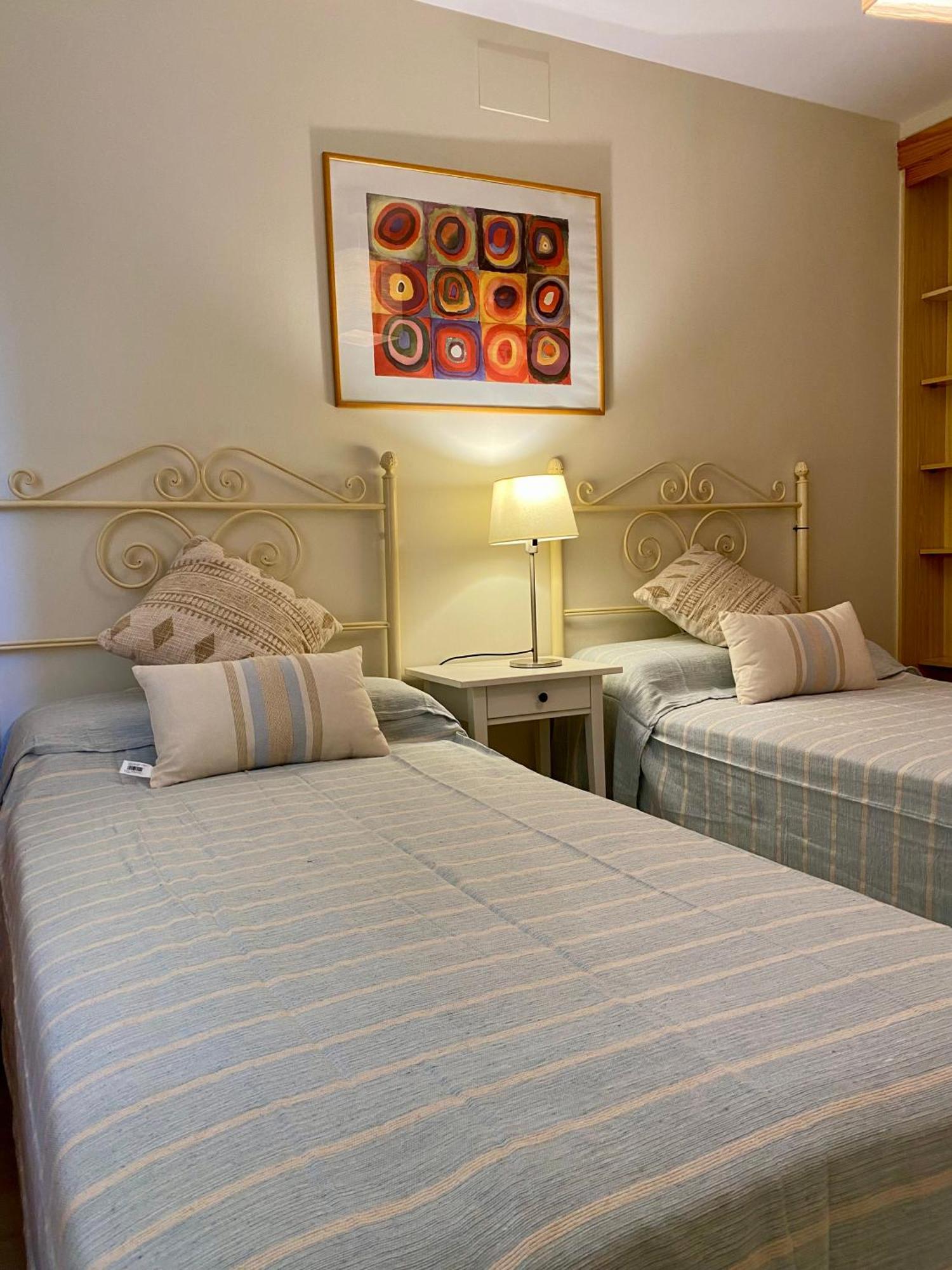 Beautiful Flat With Sea View In The Center Apartment