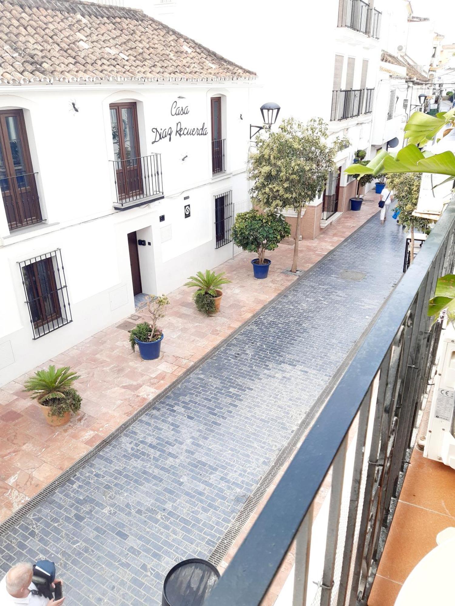 Impressive With 3 Bedrooms Metres From The Estepona