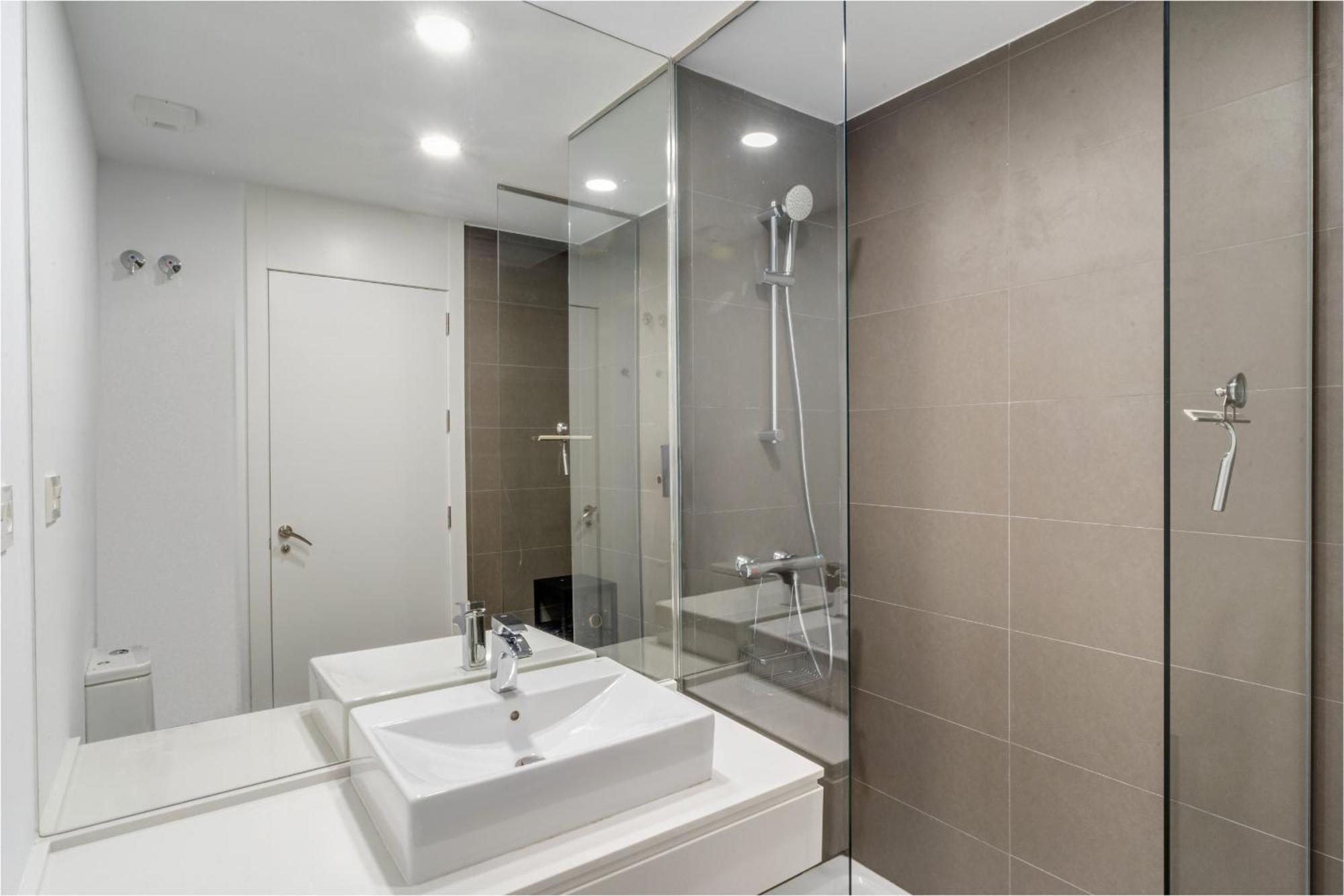 Apartment Oceana Views - 2 Bedroom *