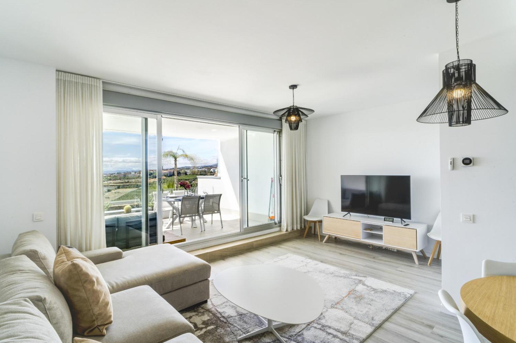 Oceana Views - 2 Bedroom