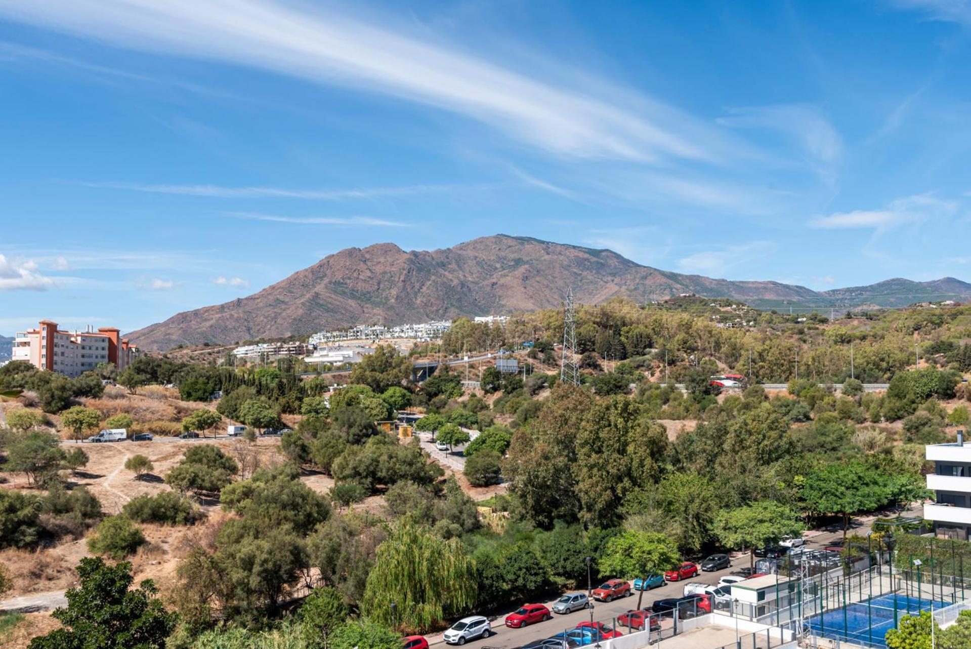 Apartment Modern Penthouse - Near & Oldtown Estepona