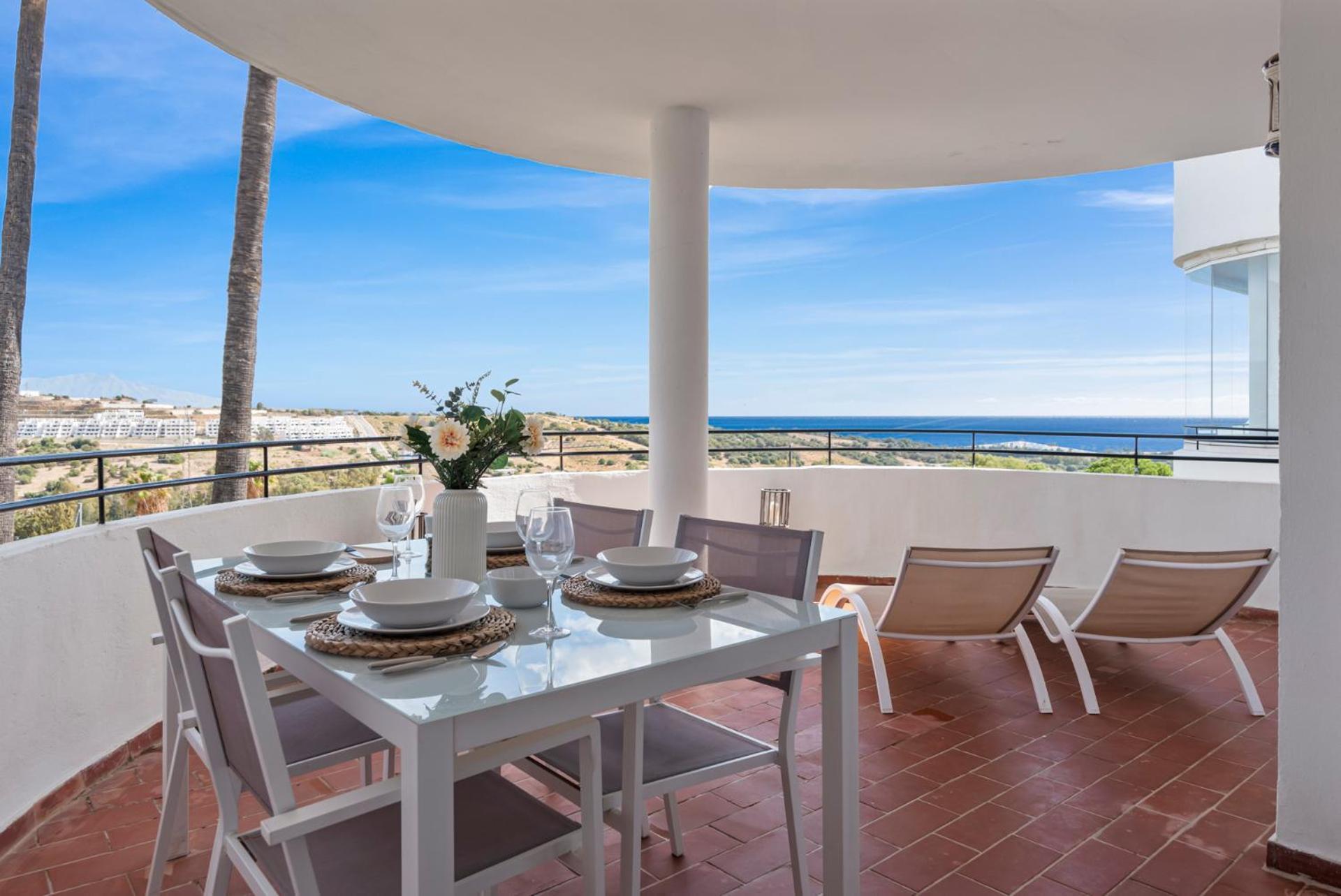 Panoramic Sea View With Pool Apartment