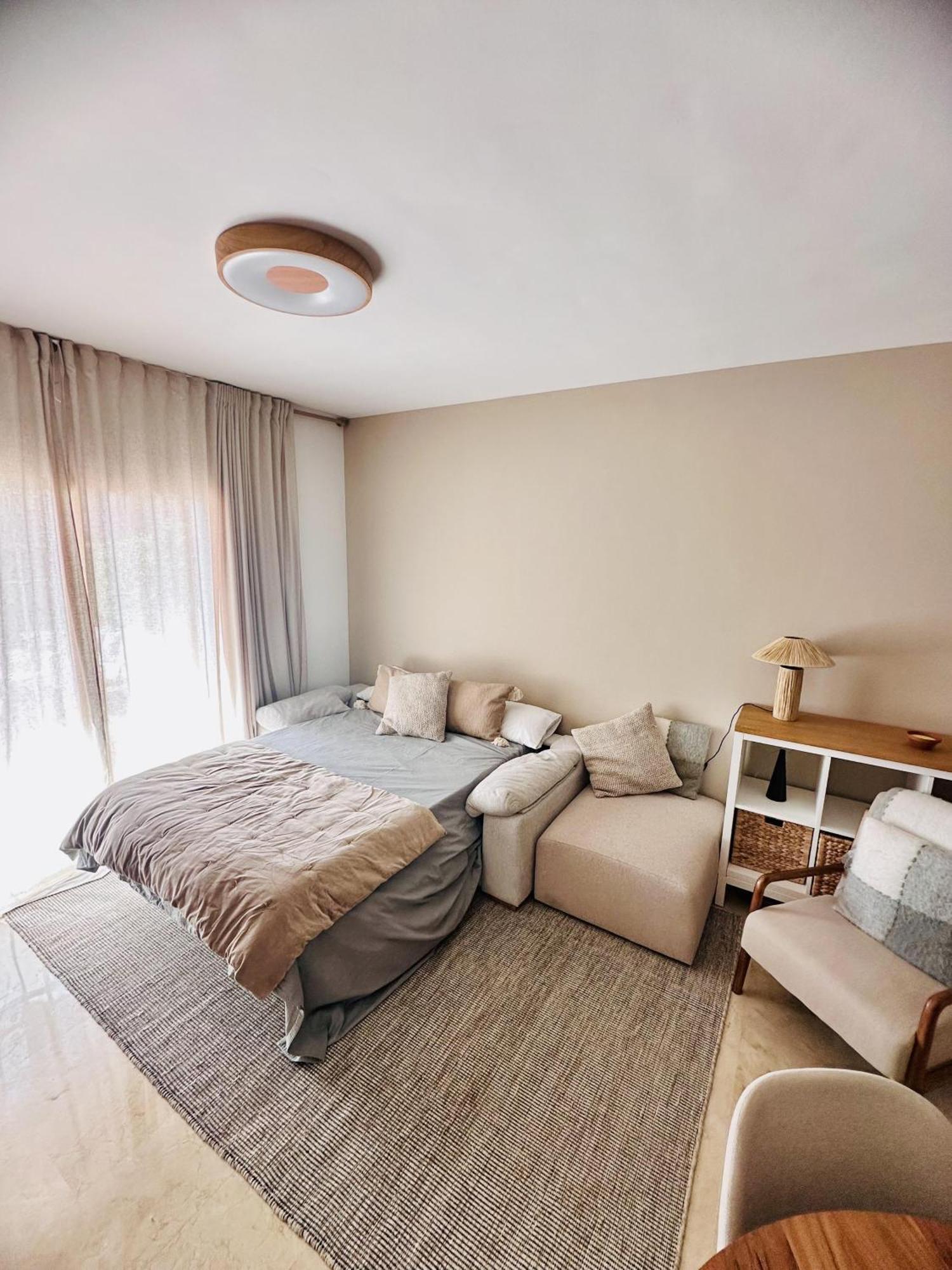 Apartment Seaview Pool Garden Kingbed Acbeach Freep *