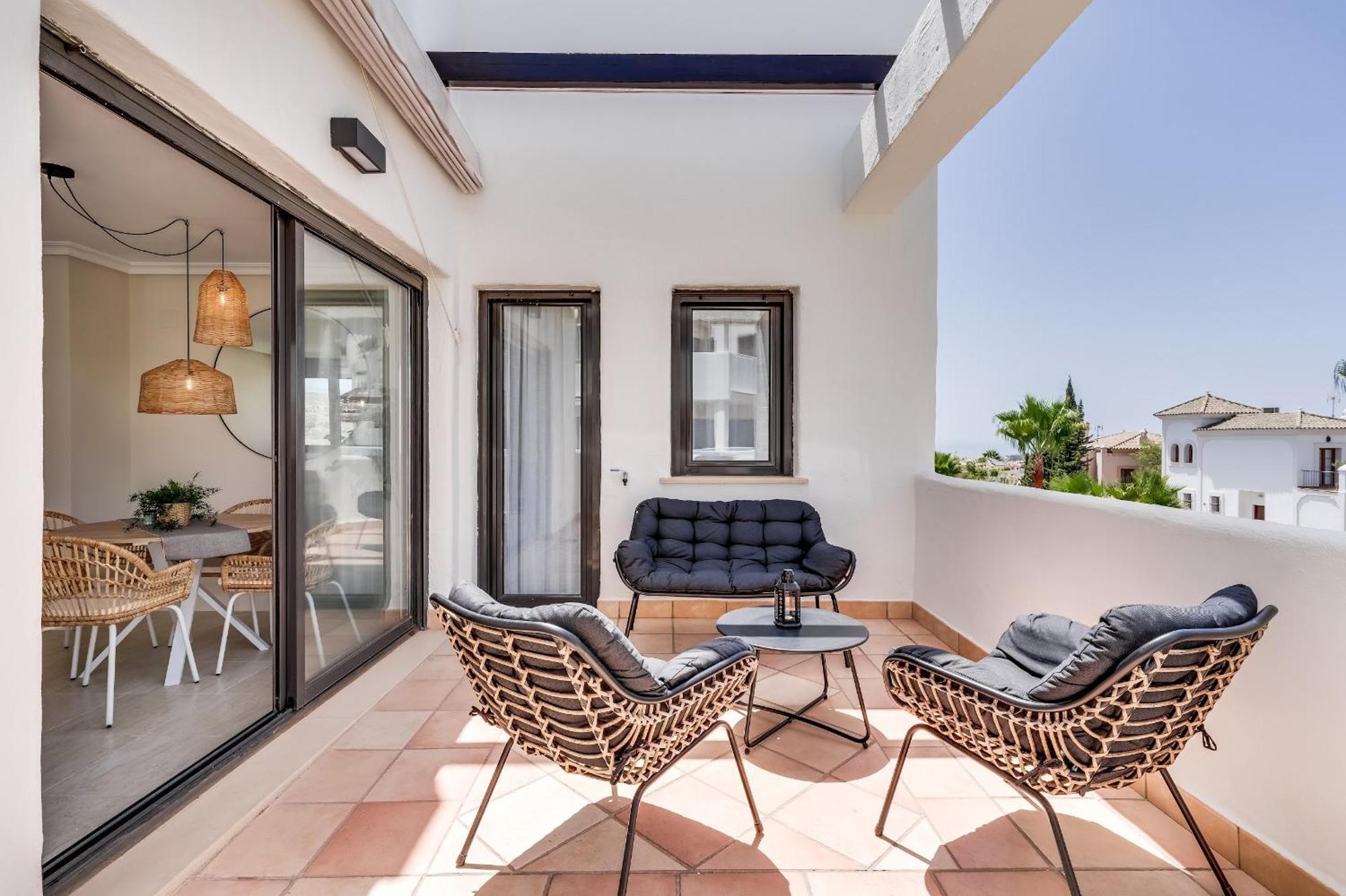 Apartment Penthouse Sunset With Jacuzzi Estepona