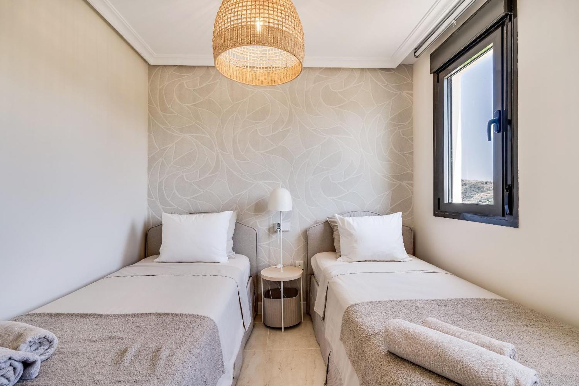 Apartment Penthouse Sunset With Jacuzzi Estepona